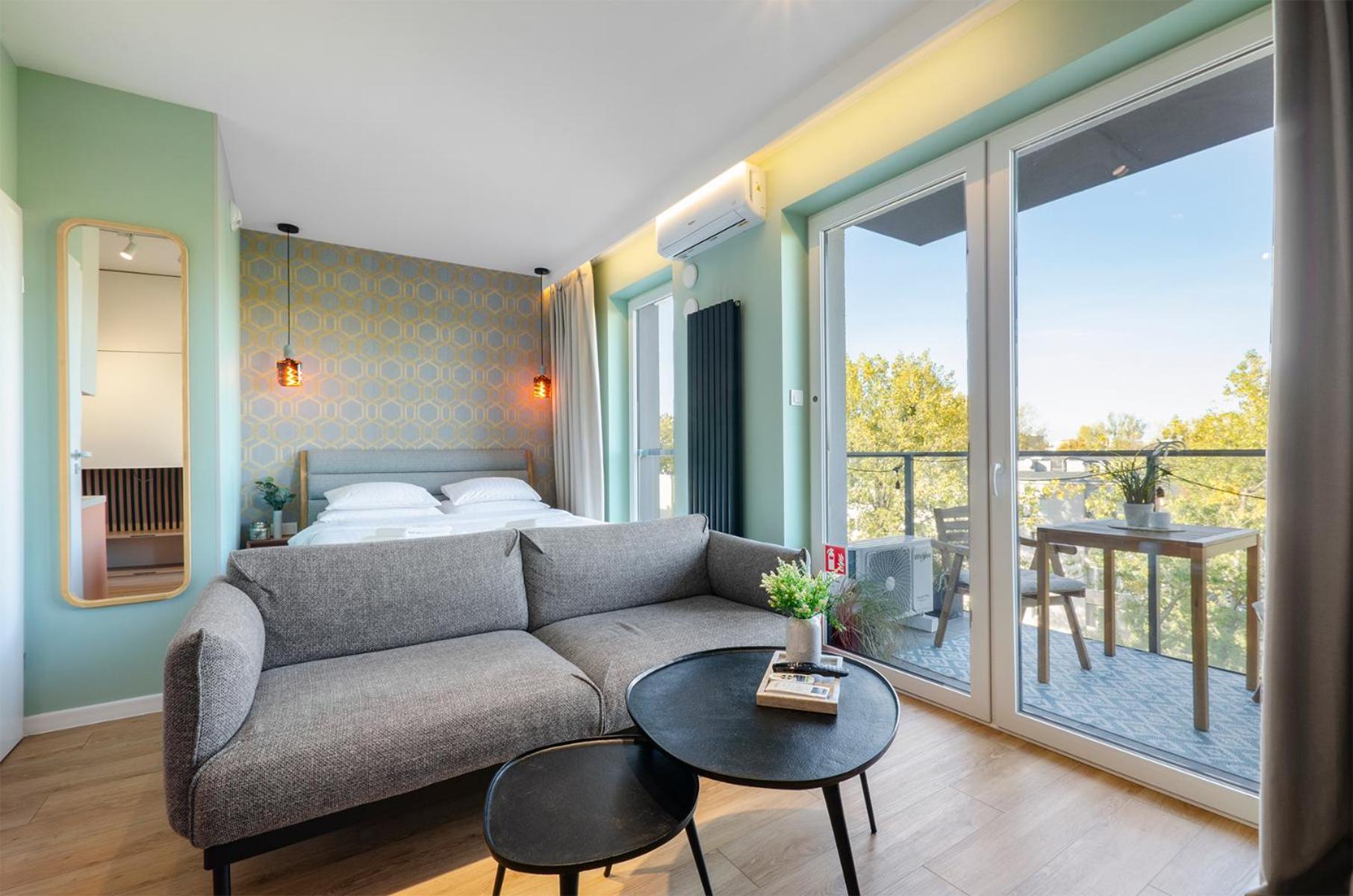 Queen Size Bed - Apartament Obok Manufaktury W Centrum Lodzi - Parking Gratis!!! Esterno foto